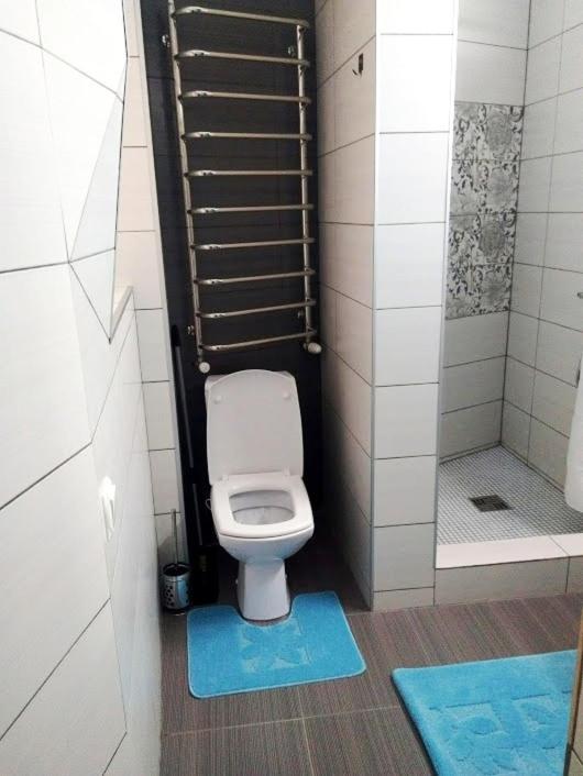 Apartment "Comfort" In The Center Černivci Esterno foto