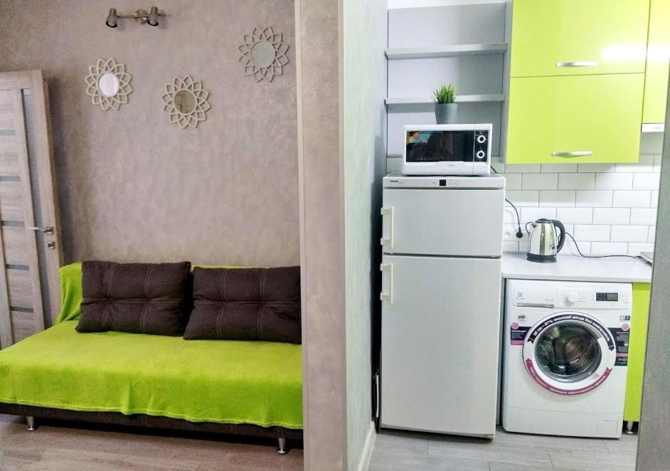 Apartment "Comfort" In The Center Černivci Esterno foto